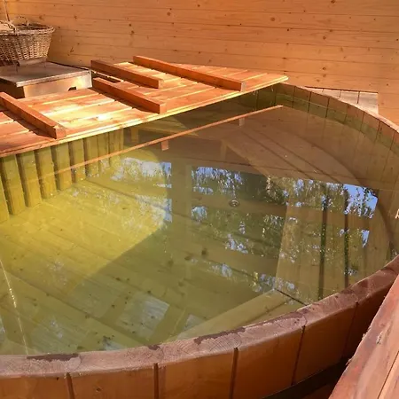 Din Padure Si Casutele Din Copac Belis 度假居 克卢日-纳波卡