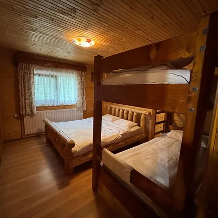 Din Padure Si Casutele Din Copac Belis Vakantiehuis Cluj-Napoca