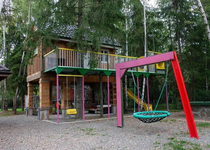 Din Padure Si Casutele Din Copac Belis Vakantiehuis *