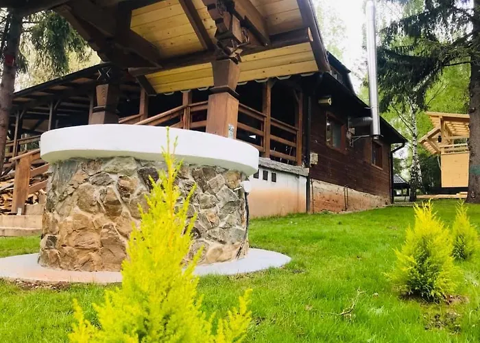 Holiday home Din Padure Si Casutele Din Copac Belis *