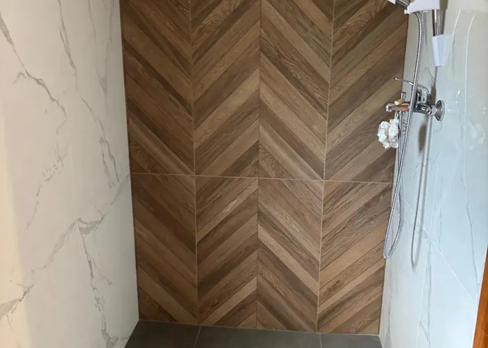 Din Padure Si Casutele Din Copac Belis * Kluż-Napoka