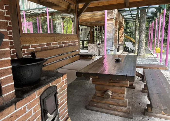 Din Padure Si Casutele Din Copac Belis * Kluż-Napoka